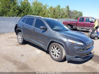  Salvage Jeep Cherokee