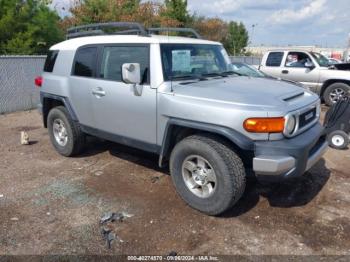  Salvage Toyota FJ Cruiser