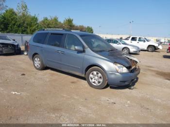  Salvage Kia Sedona