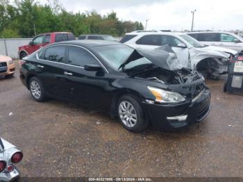  Salvage Nissan Altima