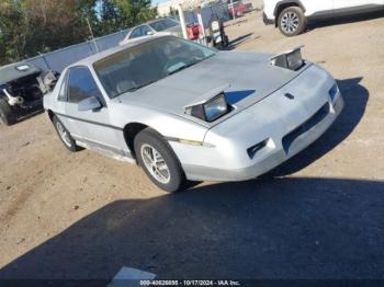  Salvage Pontiac Fiero