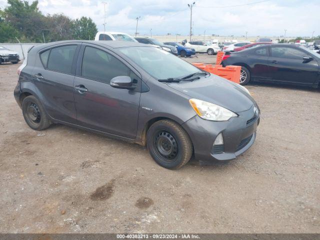  Salvage Toyota Prius c