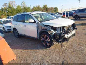  Salvage Nissan Pathfinder