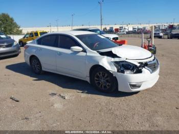  Salvage Nissan Altima