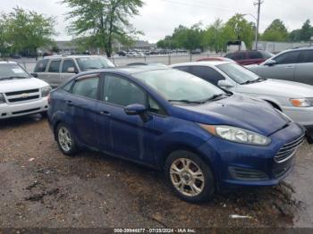  Salvage Ford Fiesta