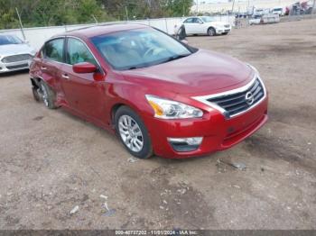  Salvage Nissan Altima