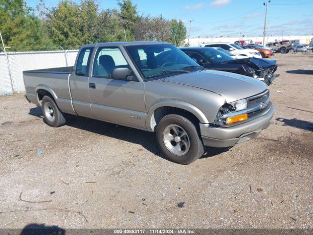  Salvage Chevrolet S-10