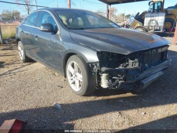  Salvage Volvo S60