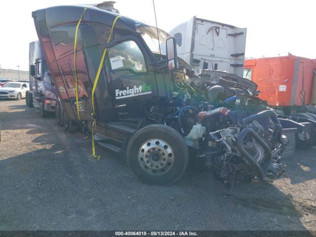  Salvage Kenworth T680