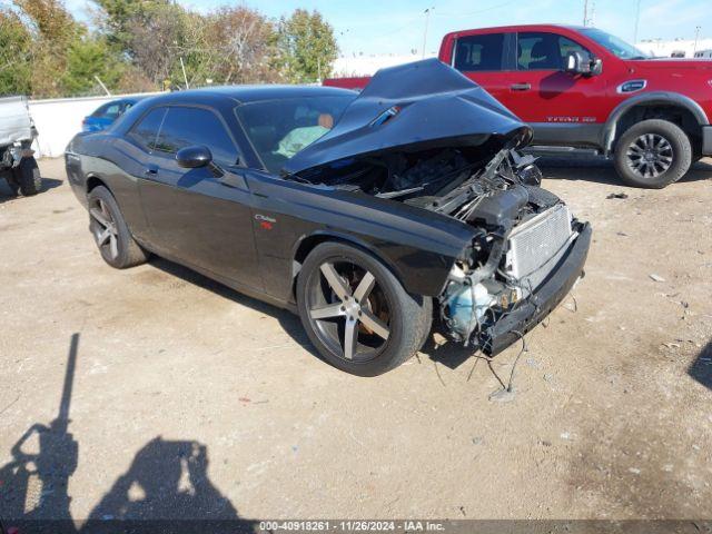  Salvage Dodge Challenger