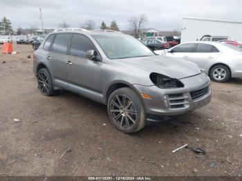  Salvage Porsche Cayenne