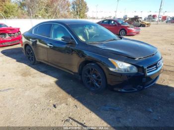  Salvage Nissan Maxima