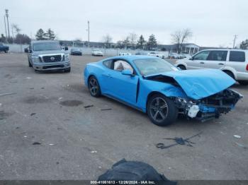  Salvage Ford Mustang