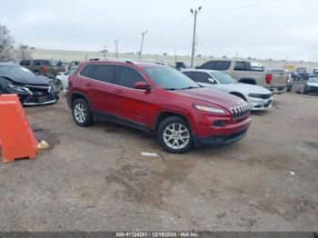  Salvage Jeep Cherokee