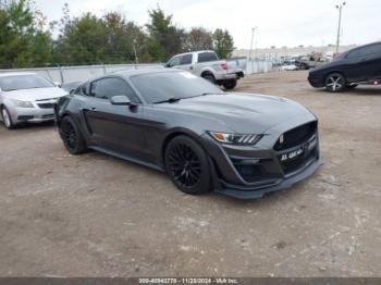  Salvage Ford Mustang