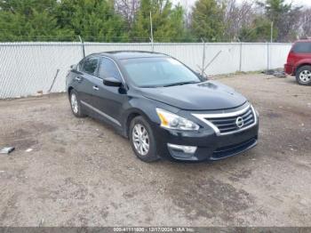  Salvage Nissan Altima