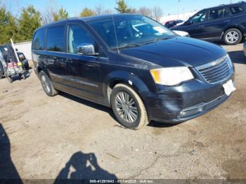  Salvage Chrysler Town & Country