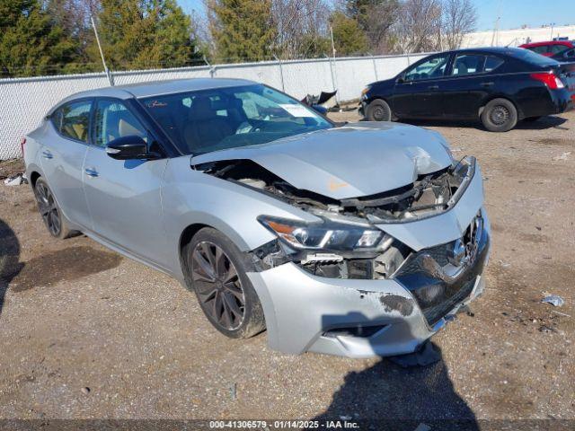  Salvage Nissan Maxima