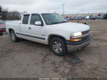  Salvage Chevrolet Silverado 1500