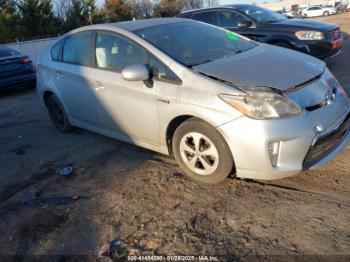  Salvage Toyota Prius