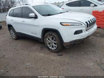  Salvage Jeep Cherokee