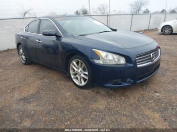  Salvage Nissan Maxima