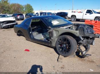  Salvage Dodge Challenger