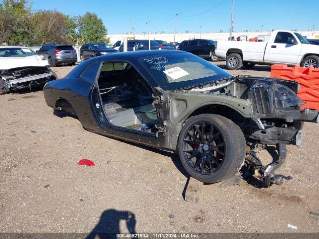  Salvage Dodge Challenger