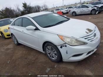  Salvage Hyundai SONATA