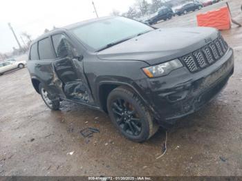  Salvage Jeep Grand Cherokee