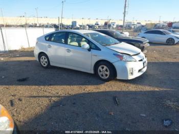  Salvage Toyota Prius