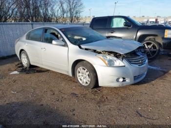  Salvage Nissan Altima