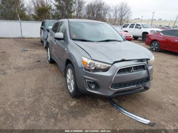  Salvage Mitsubishi Outlander