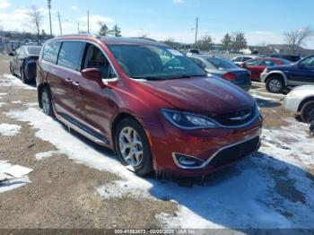  Salvage Chrysler Pacifica