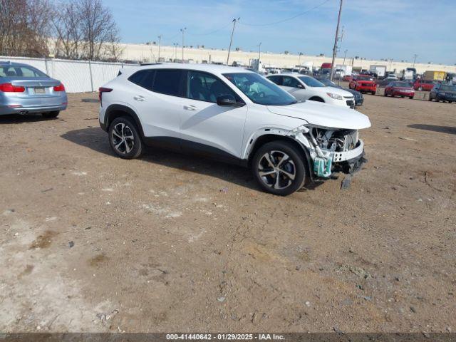  Salvage Chevrolet Trax