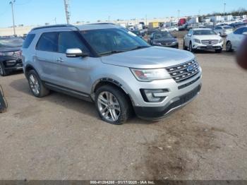  Salvage Ford Explorer