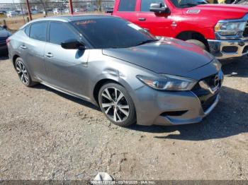  Salvage Nissan Maxima