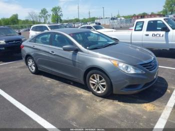  Salvage Hyundai SONATA