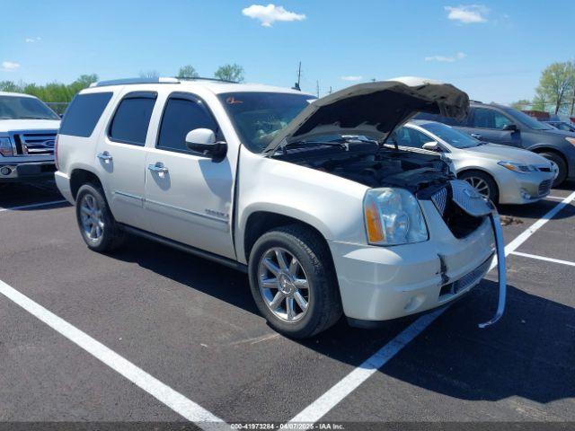  Salvage GMC Yukon