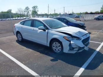  Salvage Ford Fusion