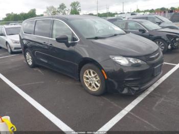  Salvage Chrysler Voyager