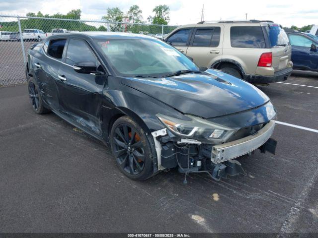  Salvage Nissan Maxima