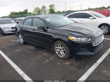  Salvage Ford Fusion