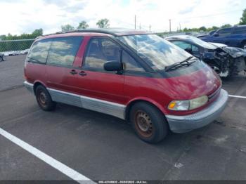  Salvage Toyota Previa