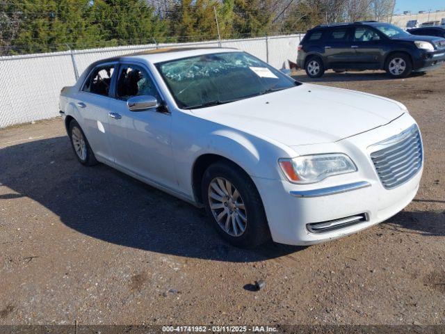  Salvage Chrysler 300