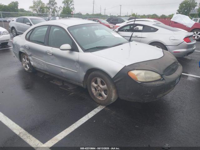  Salvage Ford Taurus