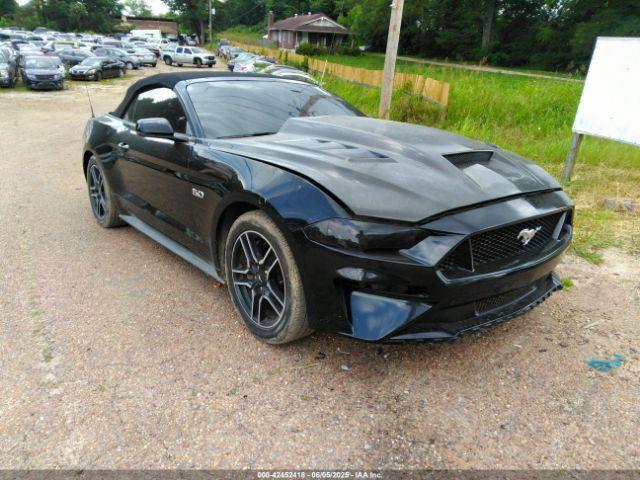  Salvage Ford Mustang