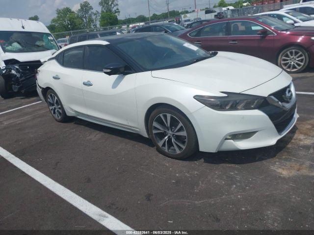  Salvage Nissan Maxima