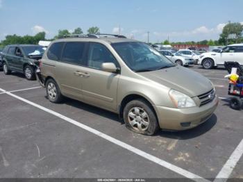  Salvage Kia Sedona