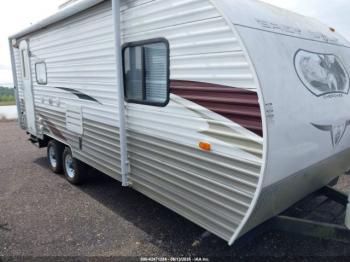  Salvage Cherokee Travel Trlr